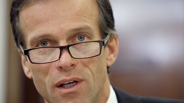 cheats/2011/02/22/john-thune-wont-run-for-president/politicians-on-gun-control---john-thune_x9zyeh