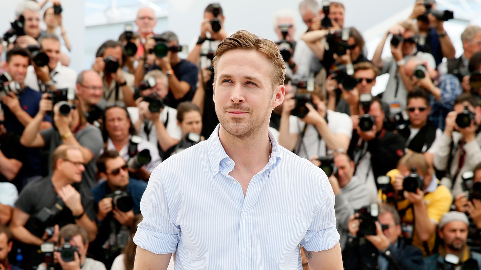 articles/2014/05/21/ryan-gosling-s-bizarre-directorial-debut-lost-river-features-sadism-warlords-and-rat-murder/140520-porton-gosling-tease_btvict