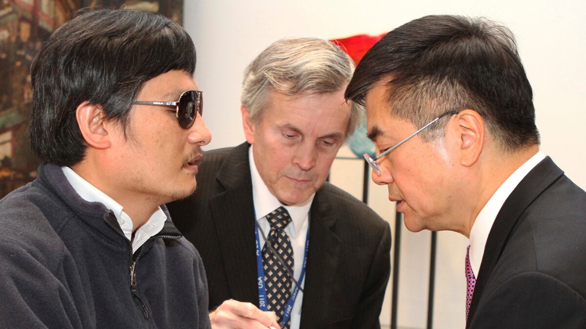 articles/2010/05/04/china-s-great-firewall-citizens-clueless-about-chen-guangchen/levin-china-chen-embed_d94jjy