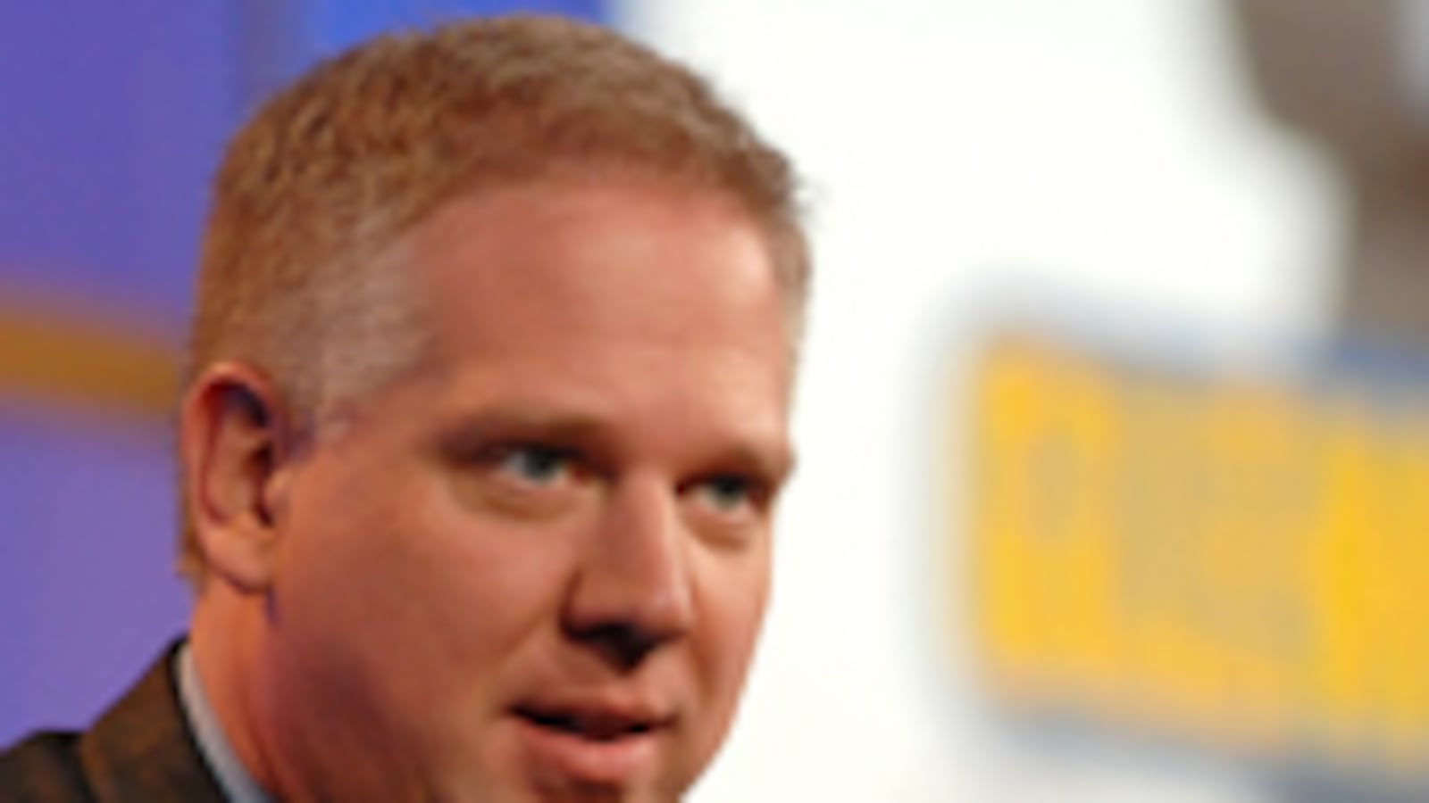 articles/2009/04/15/right-wing-becklash/sarlin-glenn-beck_22501_kviryk