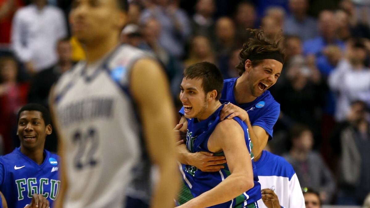 cheats/2013/03/22/florida-gulf-coast-conquers-georgetown/130322-fgcu-georgetown-ncaa-cheat_dnihnk