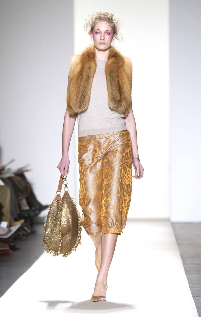 galleries/2014/10/21/oscar-de-la-renta-dead-at-82-his-life-in-photos/141020-oscar-12_o0db9g