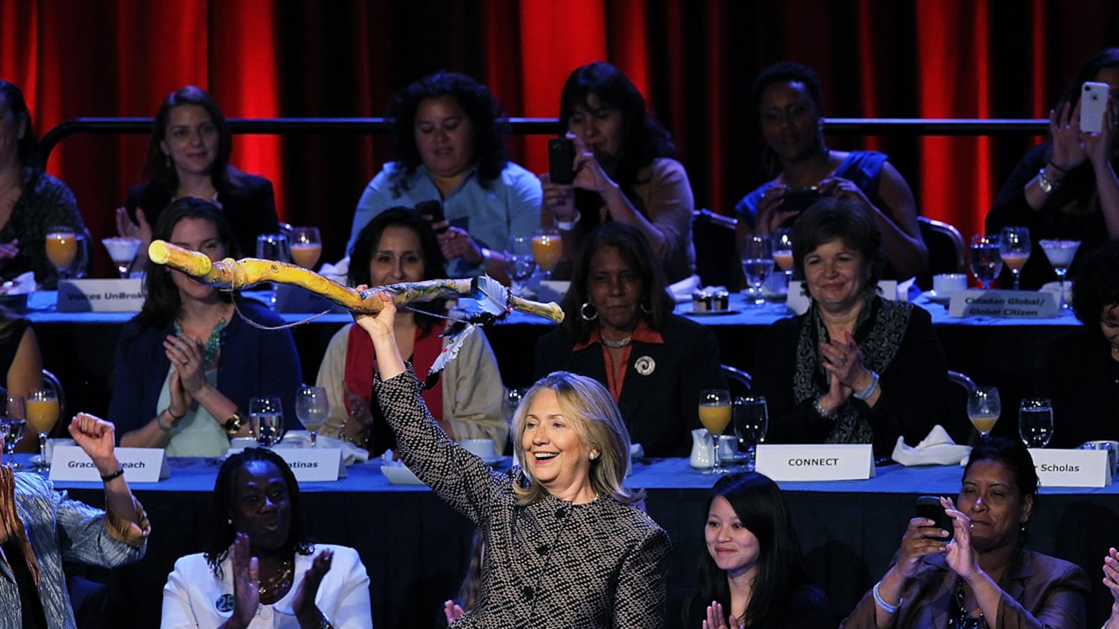 articles/2012/05/10/hillary-clinton-describes-her-mother-s-rough-childhood/hillary-clinton-remembers-mom_pblssv