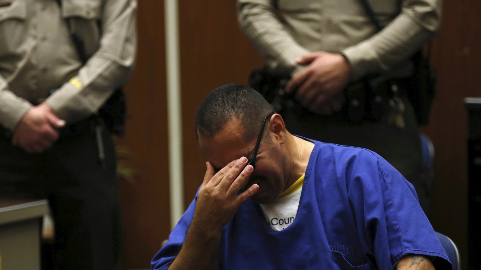 articles/2016/12/01/how-the-lapd-turned-an-innocent-man-into-the-teardrop-rapist/161129-nestel-rape-convictions-tease_pzflau