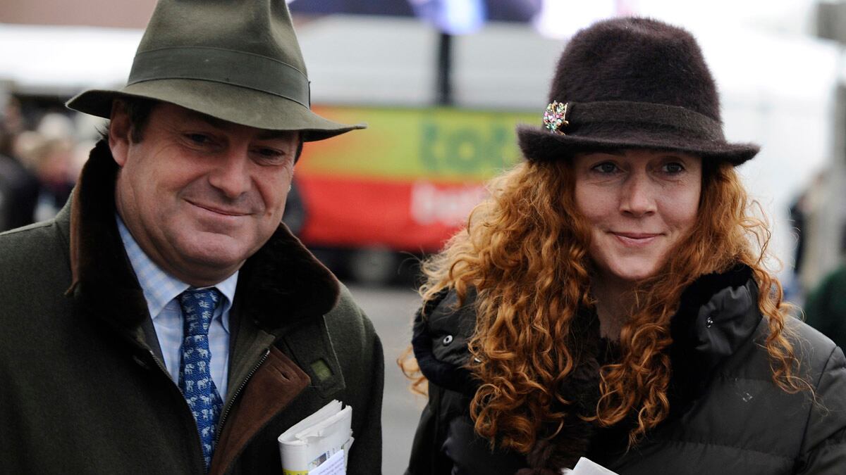 articles/2012/03/13/police-arrest-murdoch-deputy-rebekah-brooks-and-husband/rebekah-brooks-charlie-arrested-giglio_kjb7ao