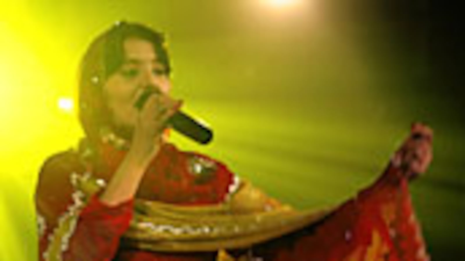 articles/2009/06/23/afghanistans-got-talent/james-afghan-star_33648_pbvbfs