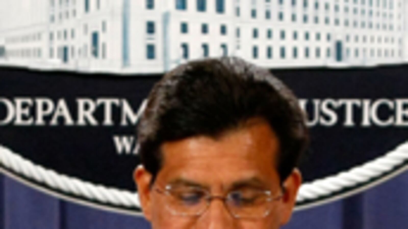 articles/2009/04/13/the-bush-six-to-be-indicted/horton-alberto-gonzales_22296_c3vke4