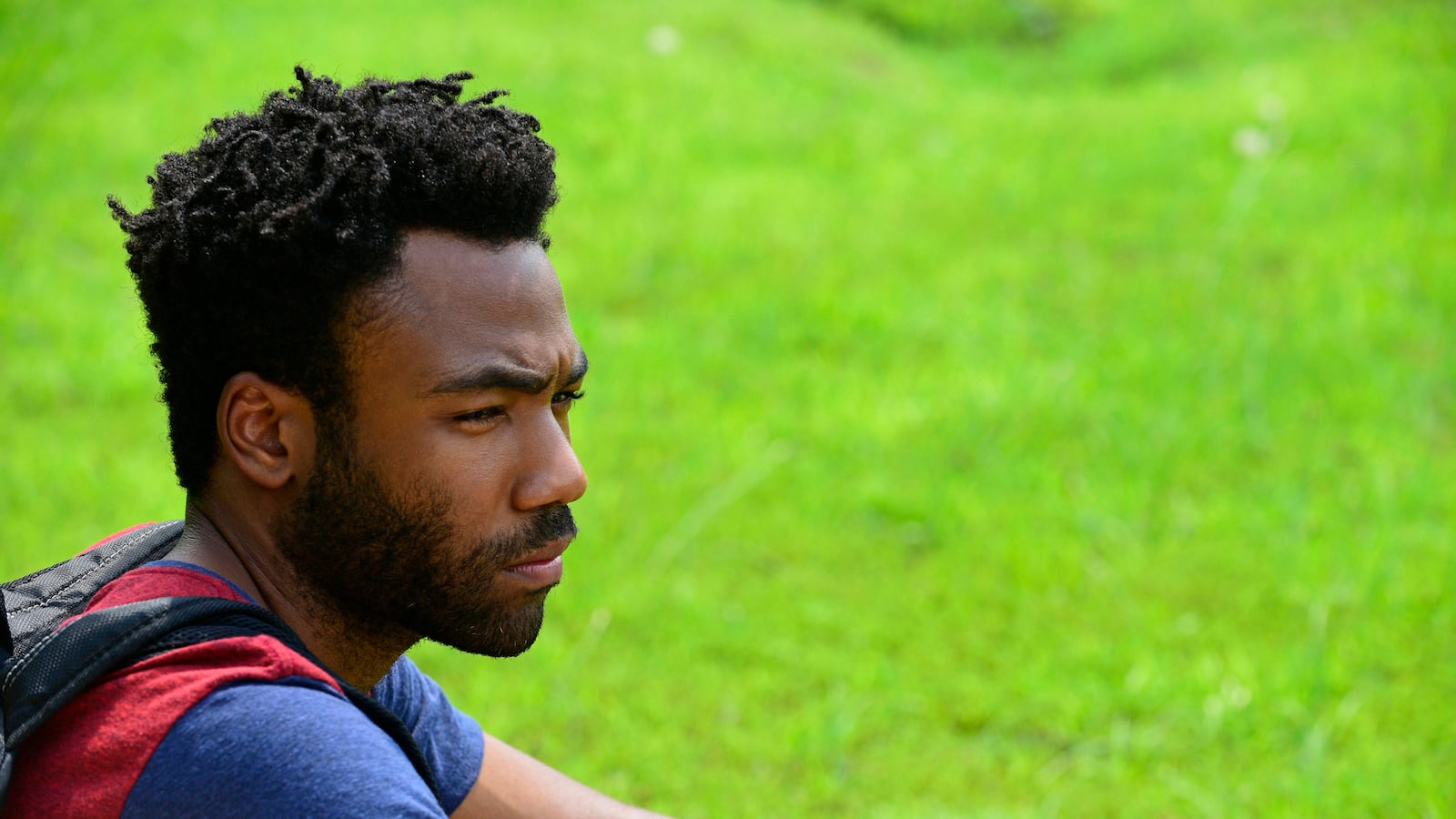 articles/2016/09/06/with-atlanta-donald-glover-wants-to-make-people-feel-black/160905-wilstein-donald-glover-tease_yyyt4o