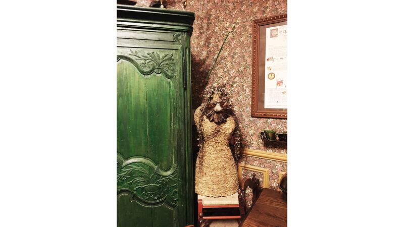 180413-zaleski-paris-embed-5_my8c3i