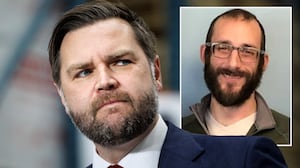 JD Vance, Alex Pretti