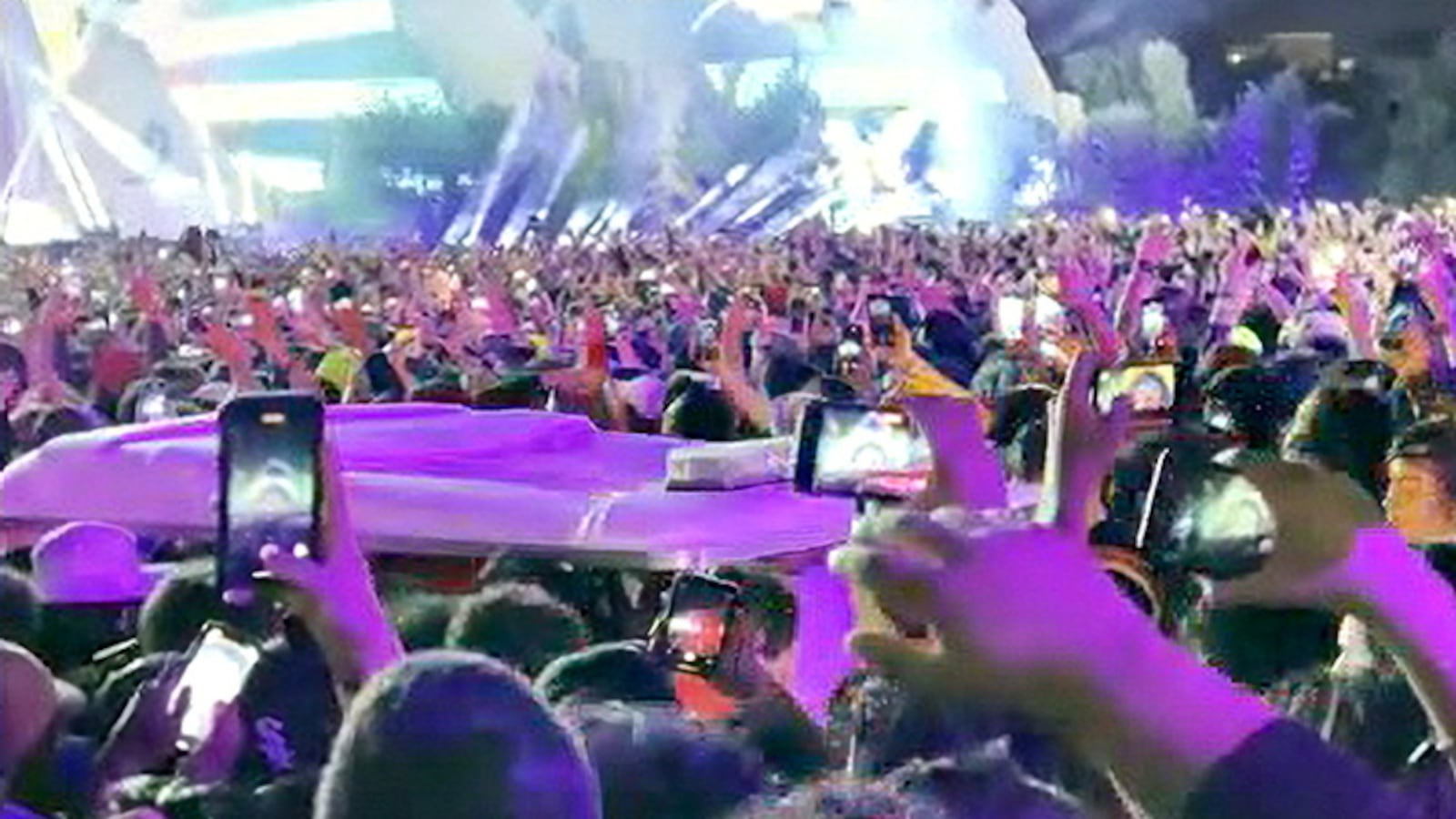 2021-11-06T224846Z_1524866606_RC2APQ9WFSXL_RTRMADP_3_TEXAS-SECURITY_f3imoj