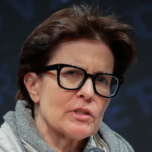 WASHINGTON, DC - DECEMBER 15: Kara Swisher conducts a recording of her "On With Kara Swisher" podcast at the Johns Hopkins University Bloomberg Center on December 15, 2025 in Washington, DC. Part of the university's Discovery Series and co-hosted by Vox Media, Swisher interviewed Uber CEO Dara Khosrowshahi and Aurora CEO Chris Urmson about the effect of artificial intelligence on transportation, including autonomous vehicles, policy, competition and predictions for the future. (Photo by Chip Somodevilla/Getty Images)