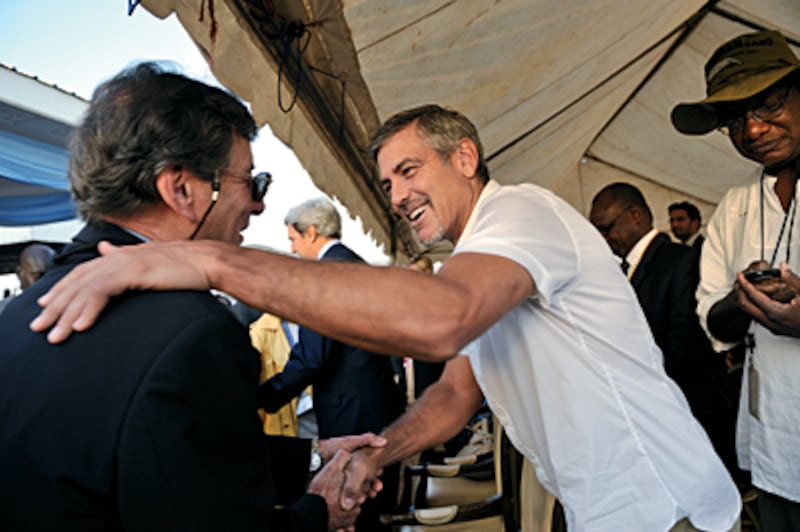 articles/2011/02/21/george-clooney-leverages-celebrity-to-bring-change-to-sudan/nw-avlon-clooney_161324_swdbmg