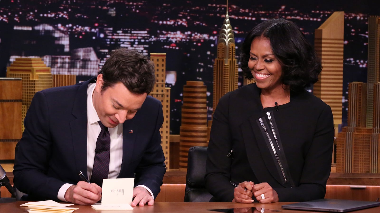 articles/2017/01/12/first-lady-michelle-obama-s-late-night-goodbye-don-t-be-afraid-of-what-s-to-come/170111-wilstein-michelle-obama-tease_wtefmn