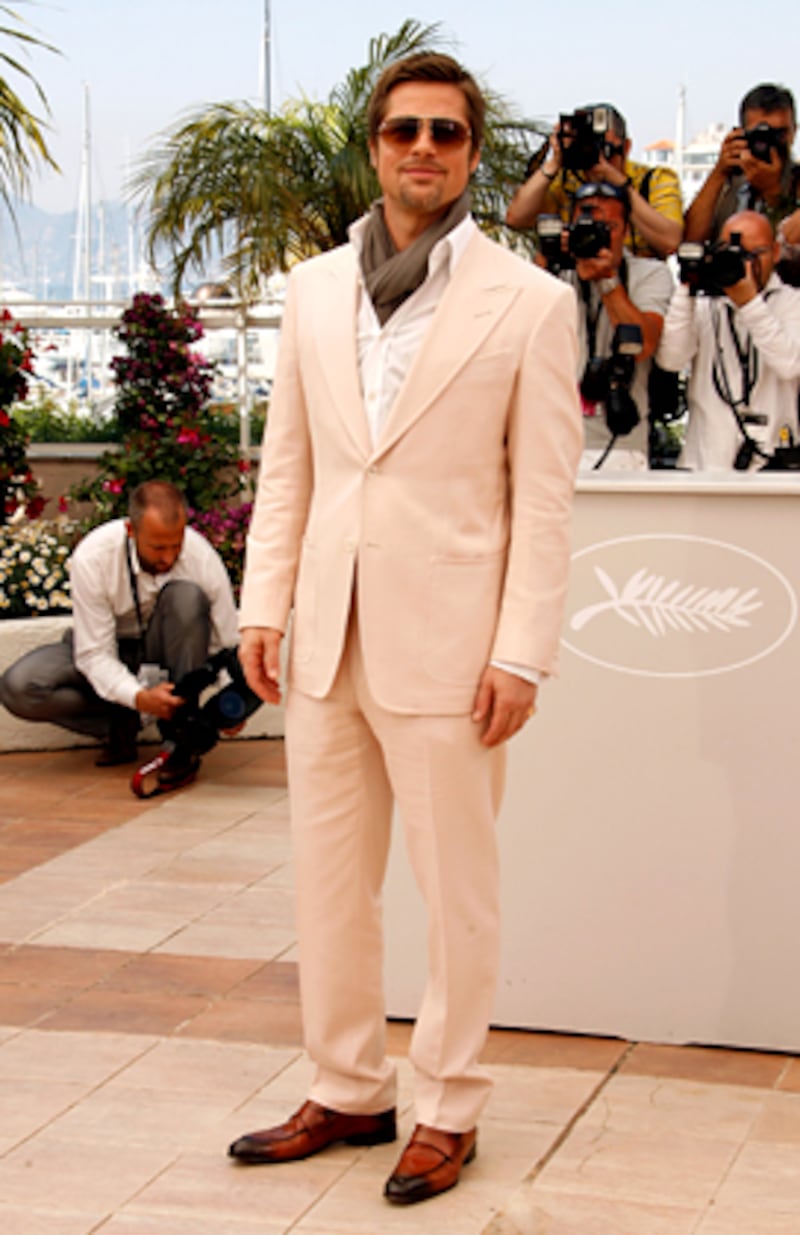 galleries/2009/05/24/summer-2009-the-white-album/celein-white---brad-pitt_mm2ebz