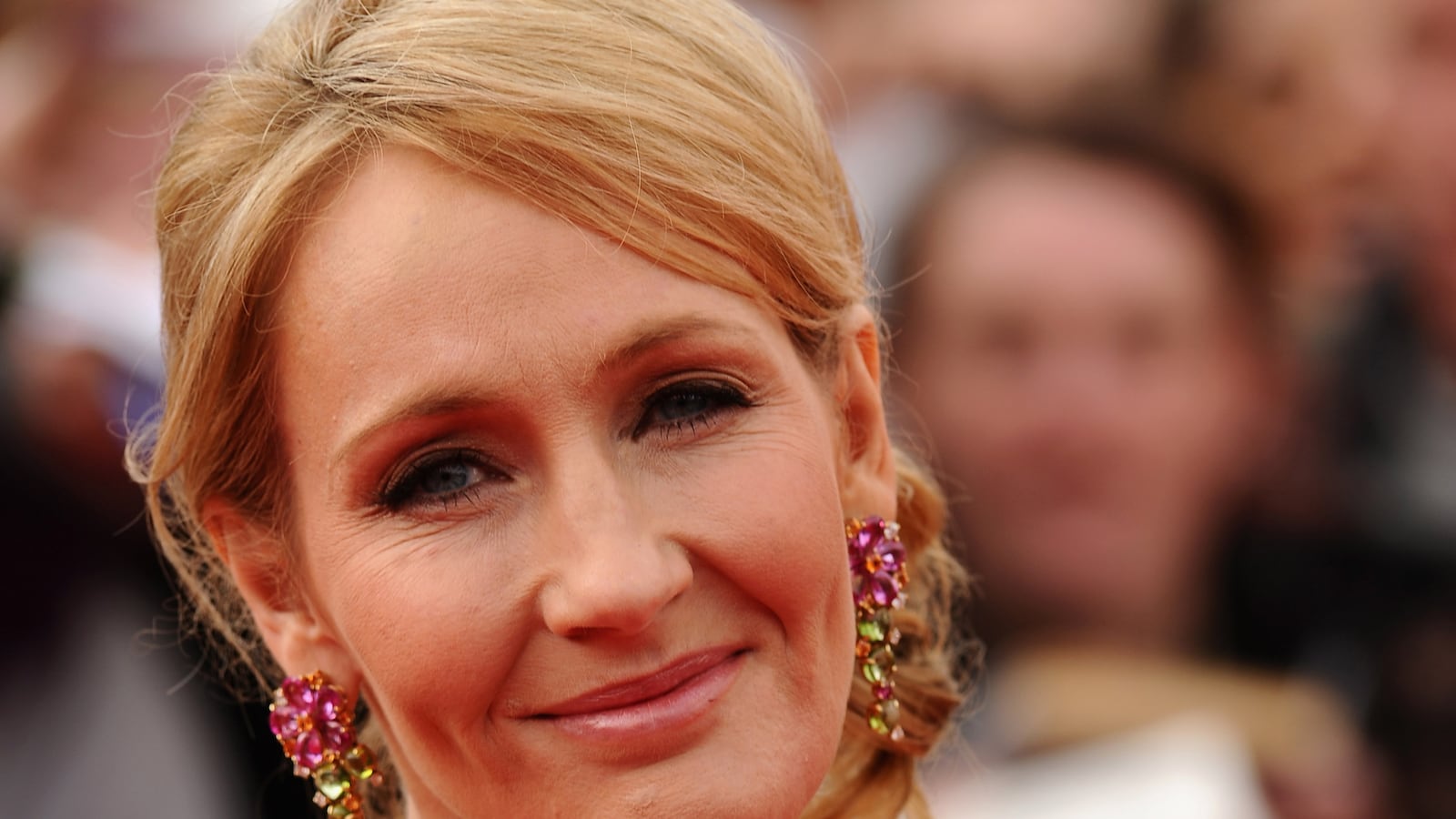 cheats/2014/02/03/hermione-should-ve-been-with-harry/140203-rowling-cheat_s3kzly