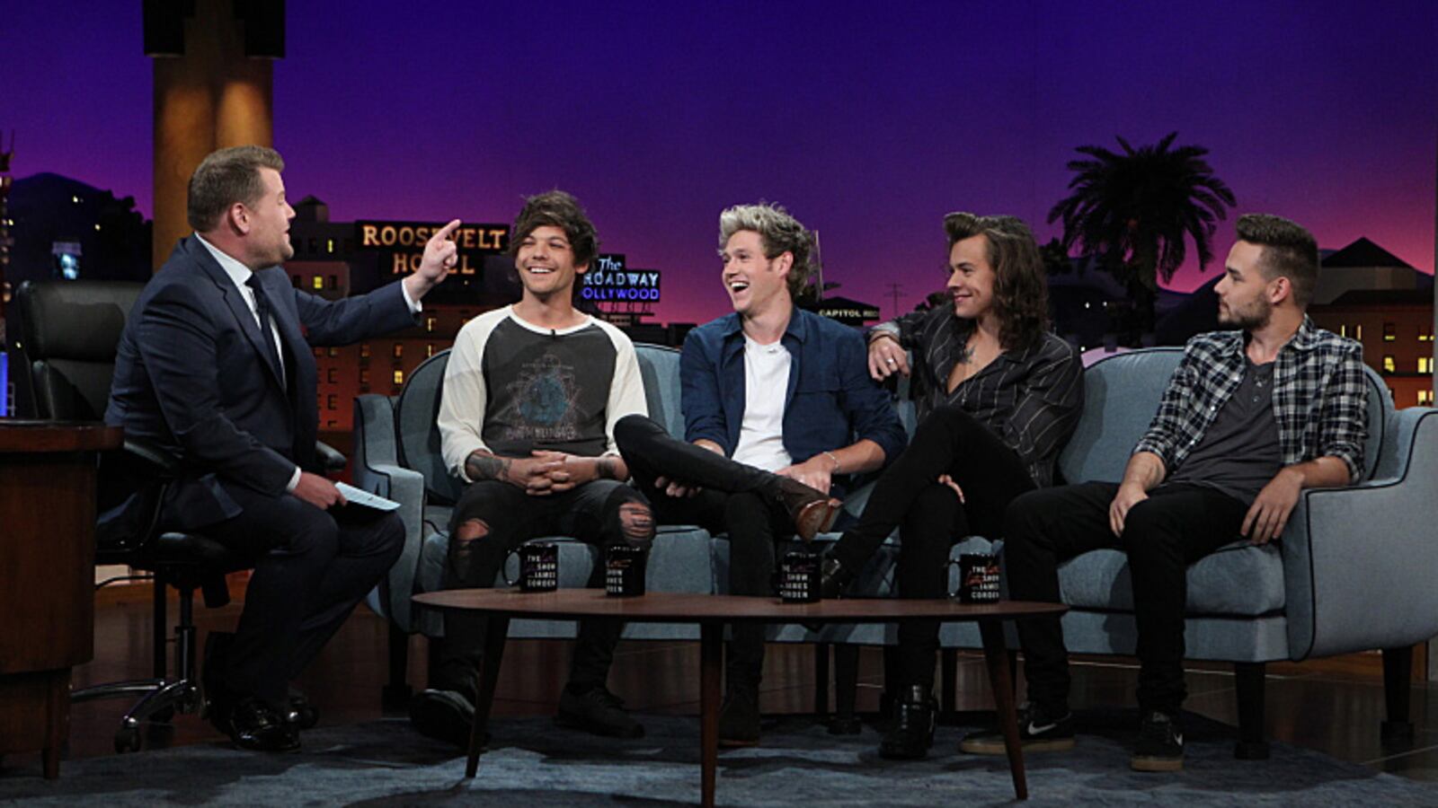 articles/2015/05/15/one-direction-dishes-on-zayn-s-departure/150514-stern-onedirection-tease_gb3qkn