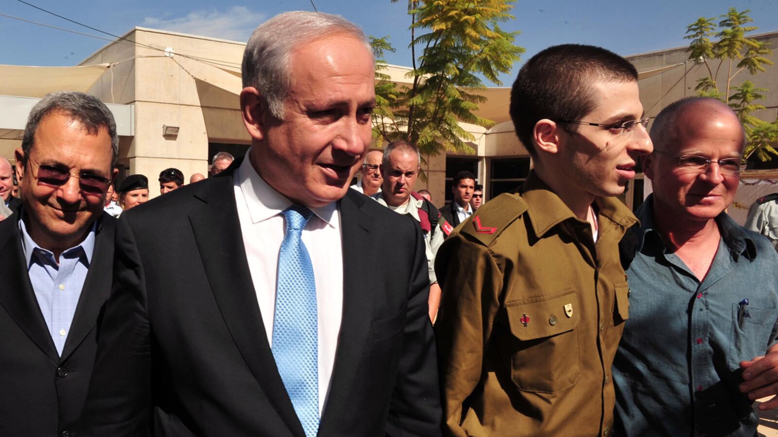 articles/2011/10/21/benjamin-netanyahu-s-shady-deal-gilad-shalit-palestinian-prisoner-exchange/netanyahu-gilad-shalit-deal-jebreal_a4xu2q