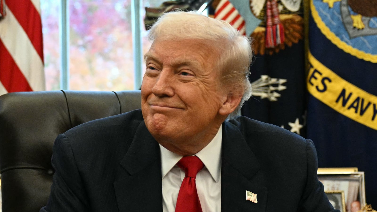 US President Donald Trump (R) meets with New York Mayor-elect Zohran Mamdani in the Oval Office of the White House in Washington, DC, on November 21, 2025. (Photo by Jim WATSON / AFP via Getty Images)