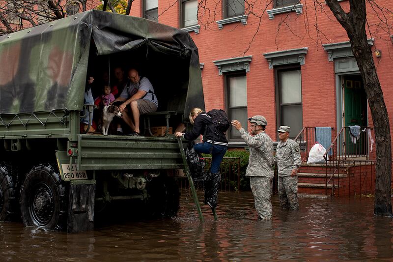 galleries/2012/11/06/sandy-s-shortages-power-gas-water-more-photos/sandy-shortages-housing_cblk5b