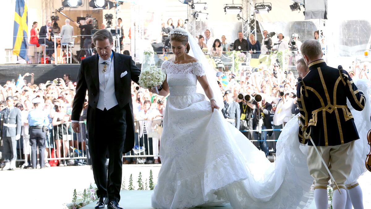 articles/2013/06/08/new-yorkers-marry-in-swedish-royal-wedding/madeline-pricess-wedding_subgjc