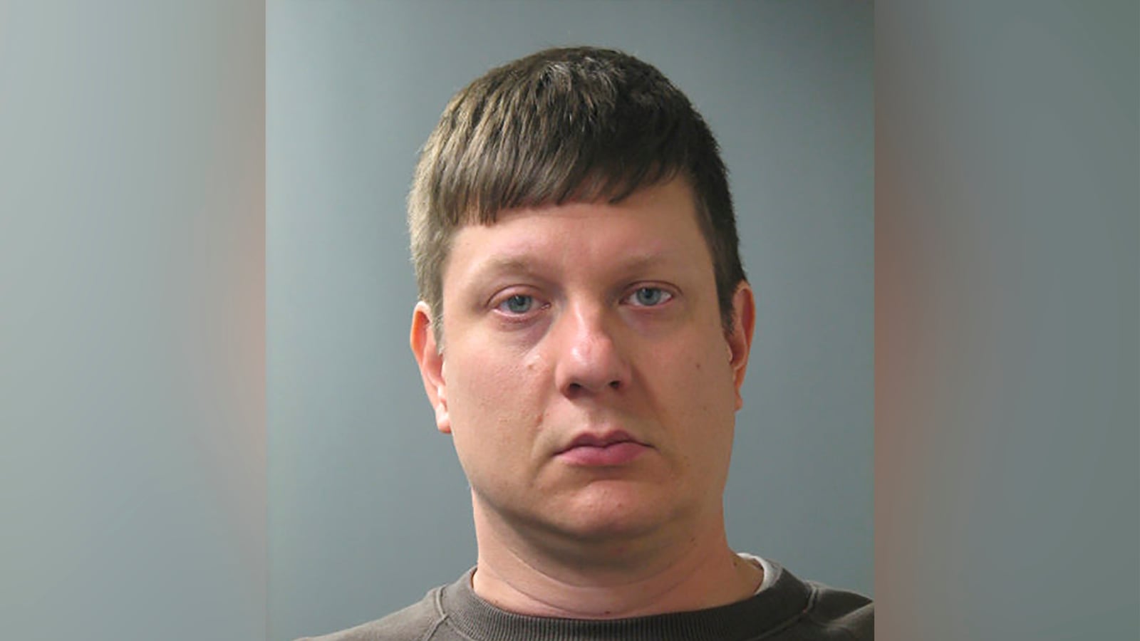 cheats/2015/11/30/laquan-mcdonald-cop-out-on-bond/151130-bond-release-cheat_tnsje8