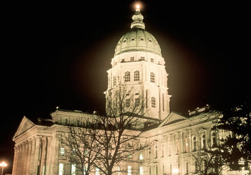 galleries/2010/06/14/50-states-in-debt/the-most-corrupt-states---44-kansas_c3bk74