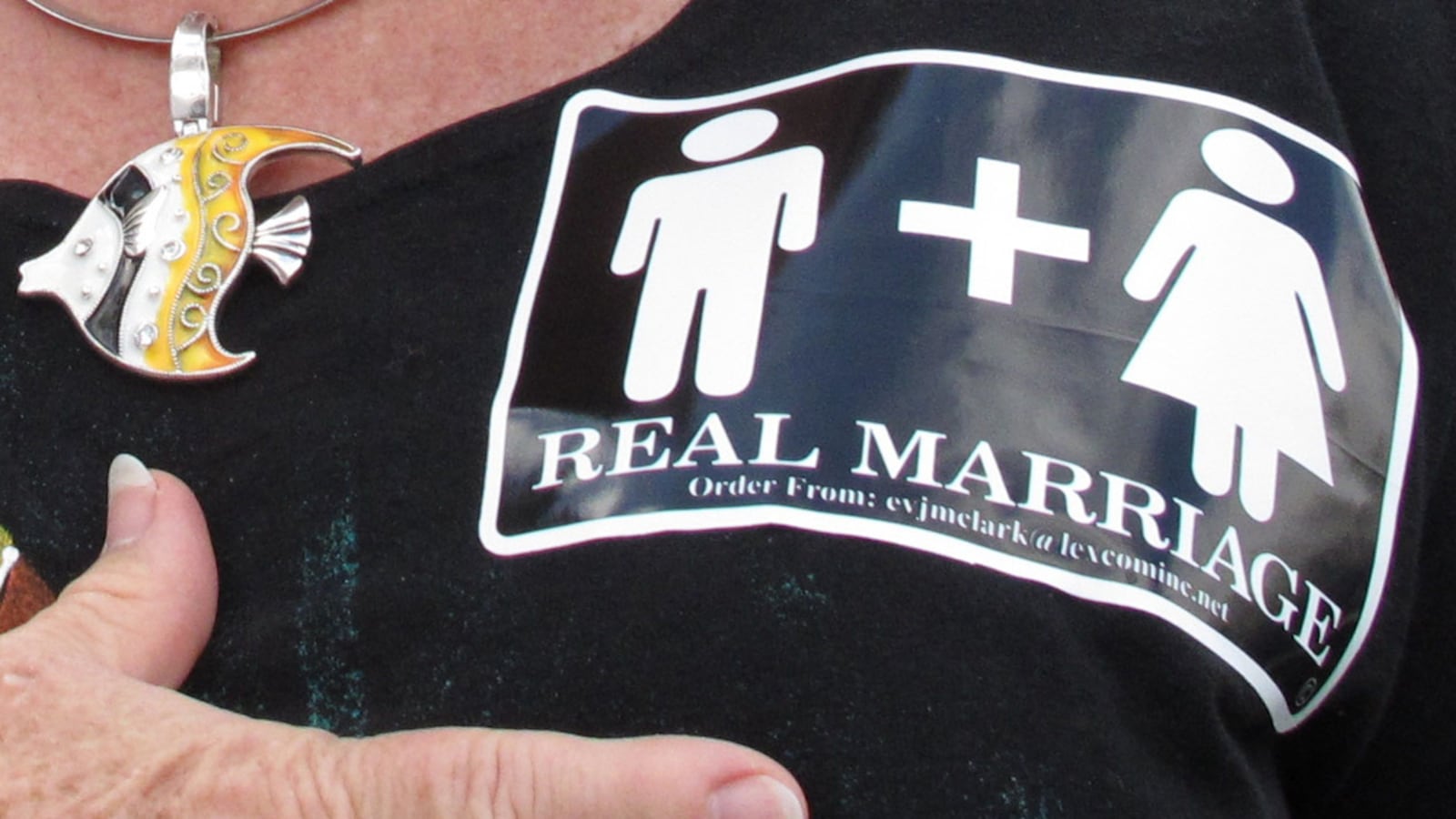 articles/2012/05/09/a-same-sex-marriage-floor-fight-in-charlotte-looms-for-obama/gay-marriage-nc-taylor-tease_nogh3v