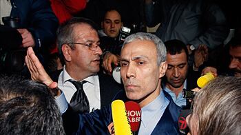 cheats/2010/01/18/pope-gunman-released-from-jail/mehmet-ali-agca_meh46w