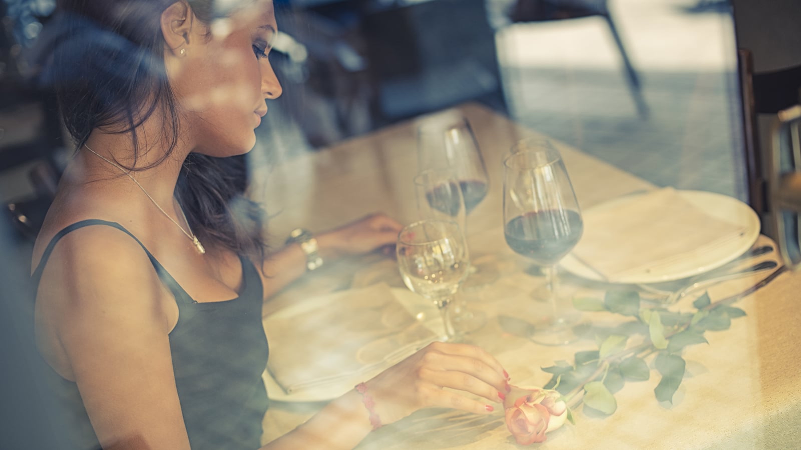 articles/2014/03/15/the-price-of-free-models-moonlighting-as-escorts/140314-anonymous-escorts-tease_gfsll6