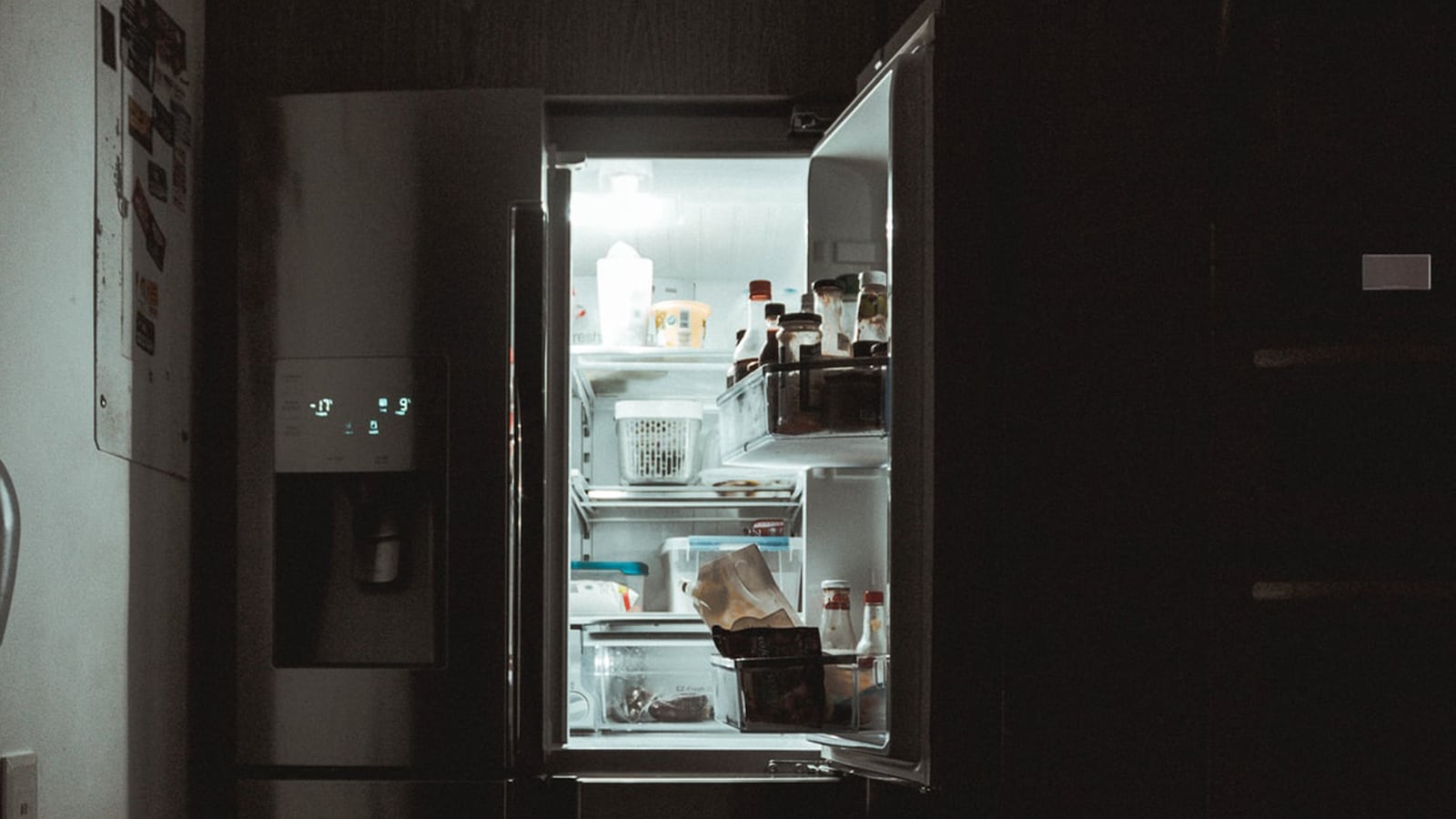 tupperware_hero_vnd8zy