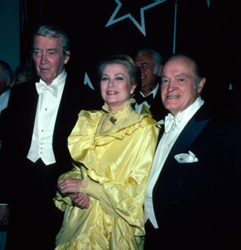 galleries/2009/12/11/grace-kelly/grace-kelly-7_kbaryx