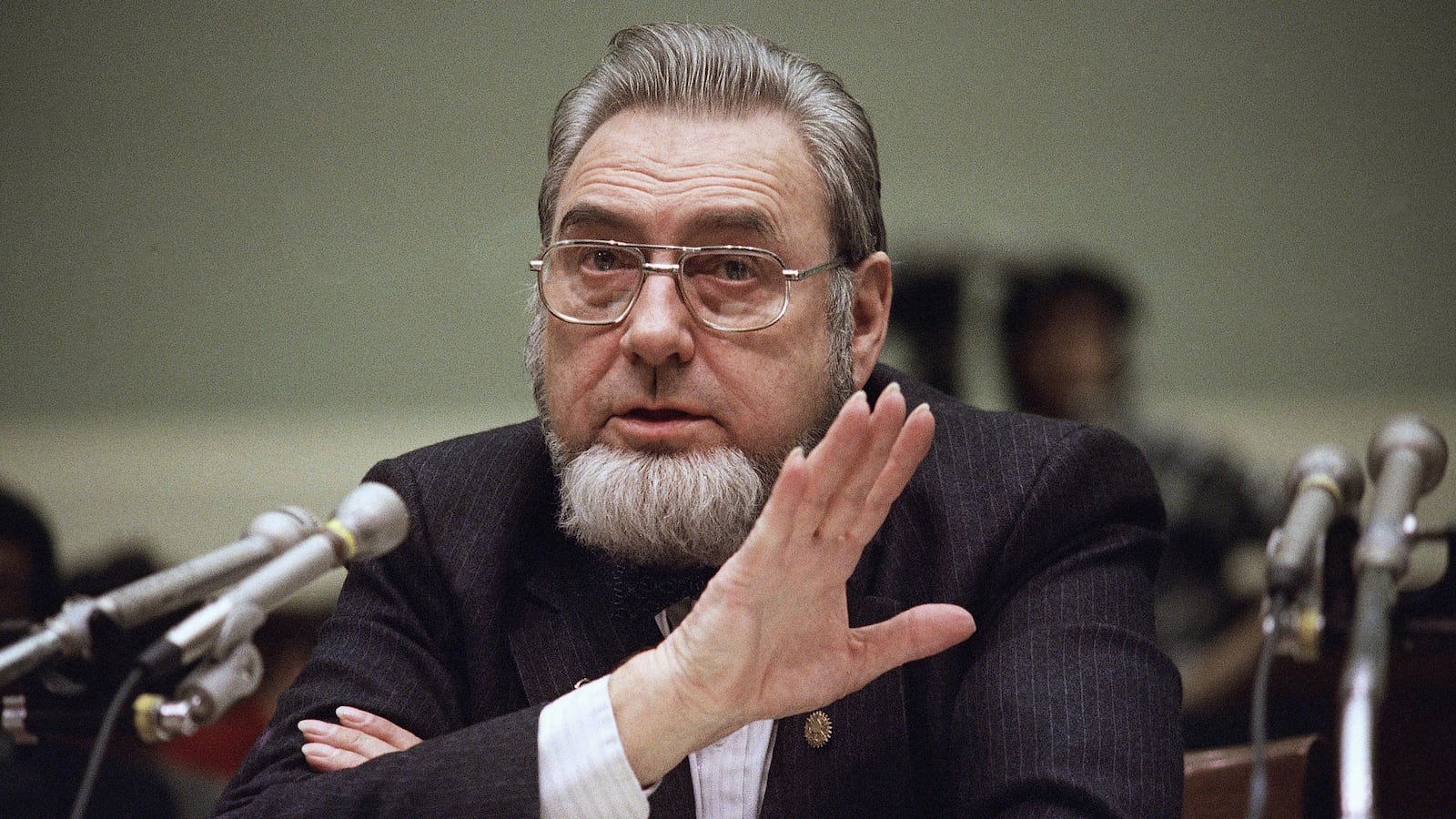 articles/2013/02/26/c-everett-koop-pioneering-surgeon-general-spurred-reagan-response-to-aids/130225-everett-koop-obit-sepkowitz-tease_re5kaj