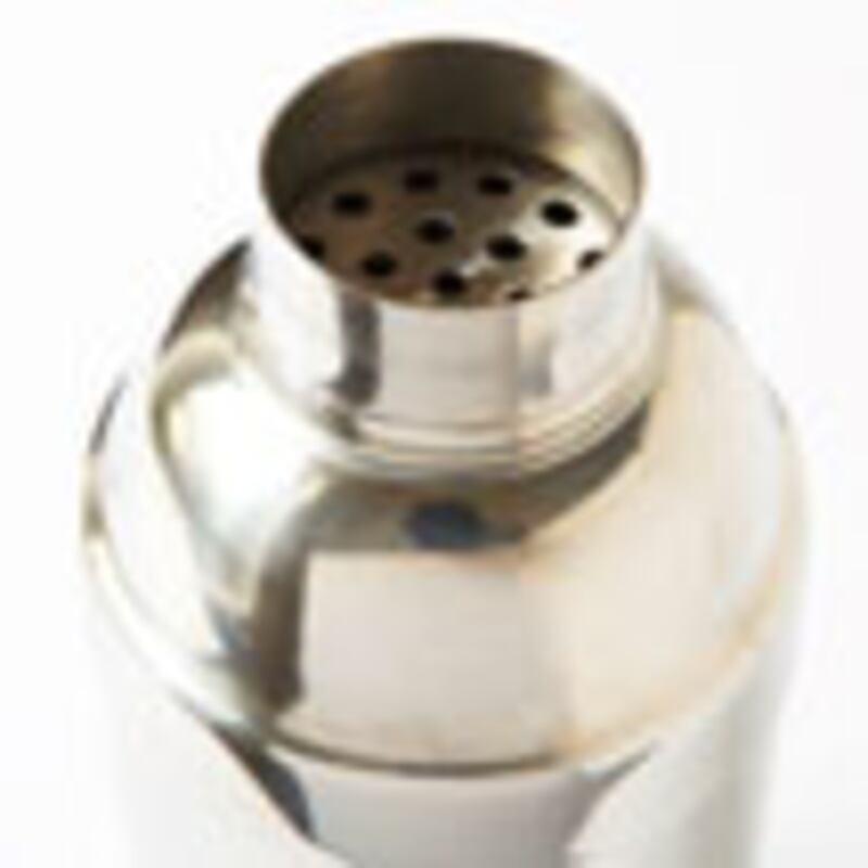 articles/2010/02/09/what-to-eat-chinese-new-year-feast/what-to-eat---martini_wnpf5a