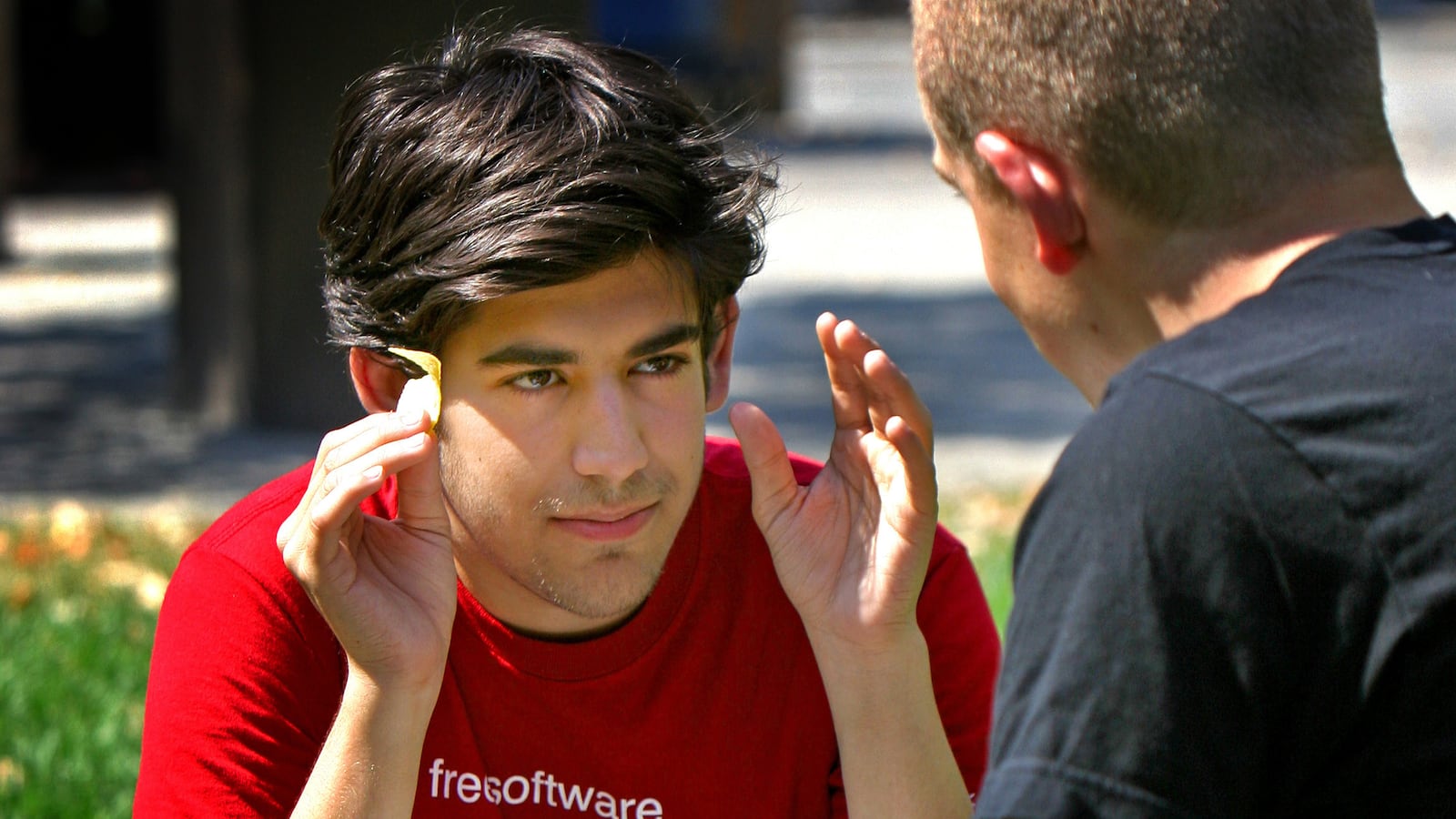 cheats/2013/01/12/reddit-cofounder-commits-suicide/130112-aaron-swartz-obit_fxj8wb