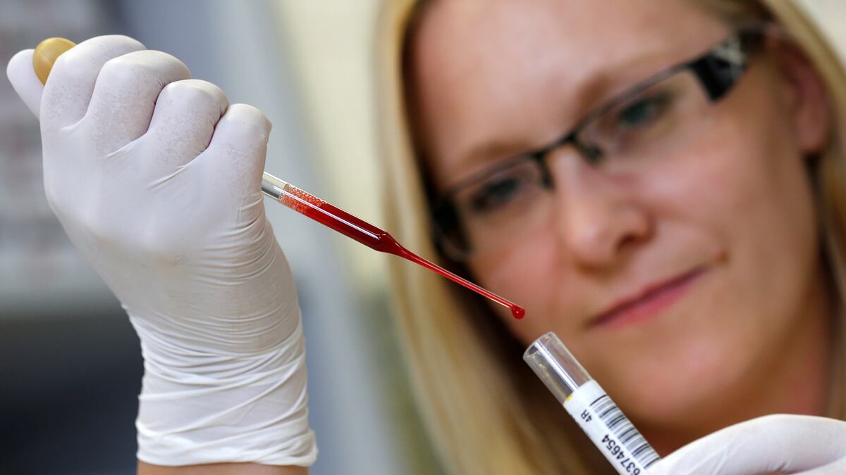 cheats/2016/12/08/congress-passes-sweeping-new-health-bill/161208-healthcare-us-cheat_bm554k