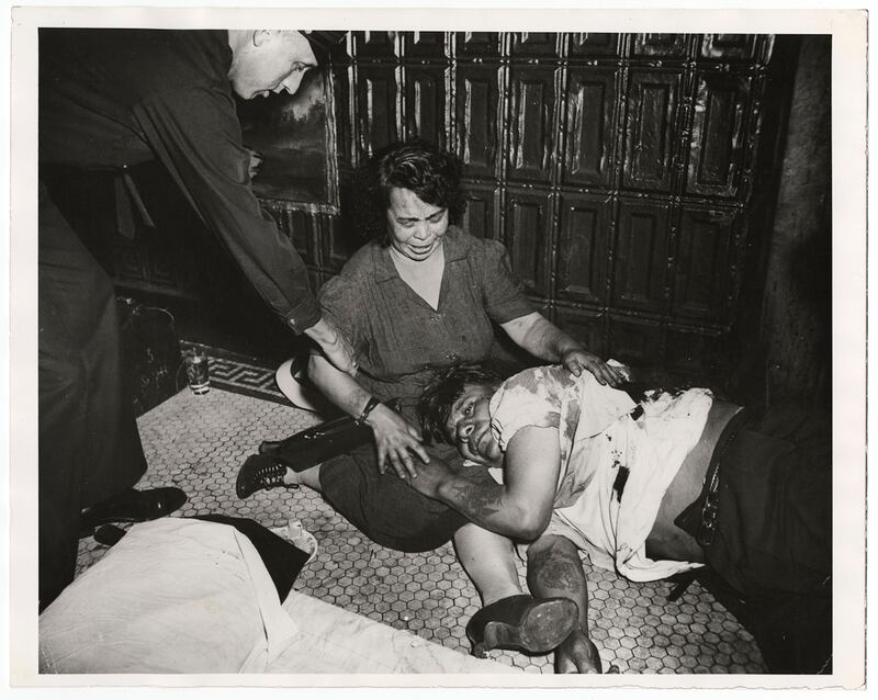 galleries/2013/11/02/murder-mayhem-and-mishaps-inside-weegee-s-new-york-photos/131030-weegee3_fzjzdz