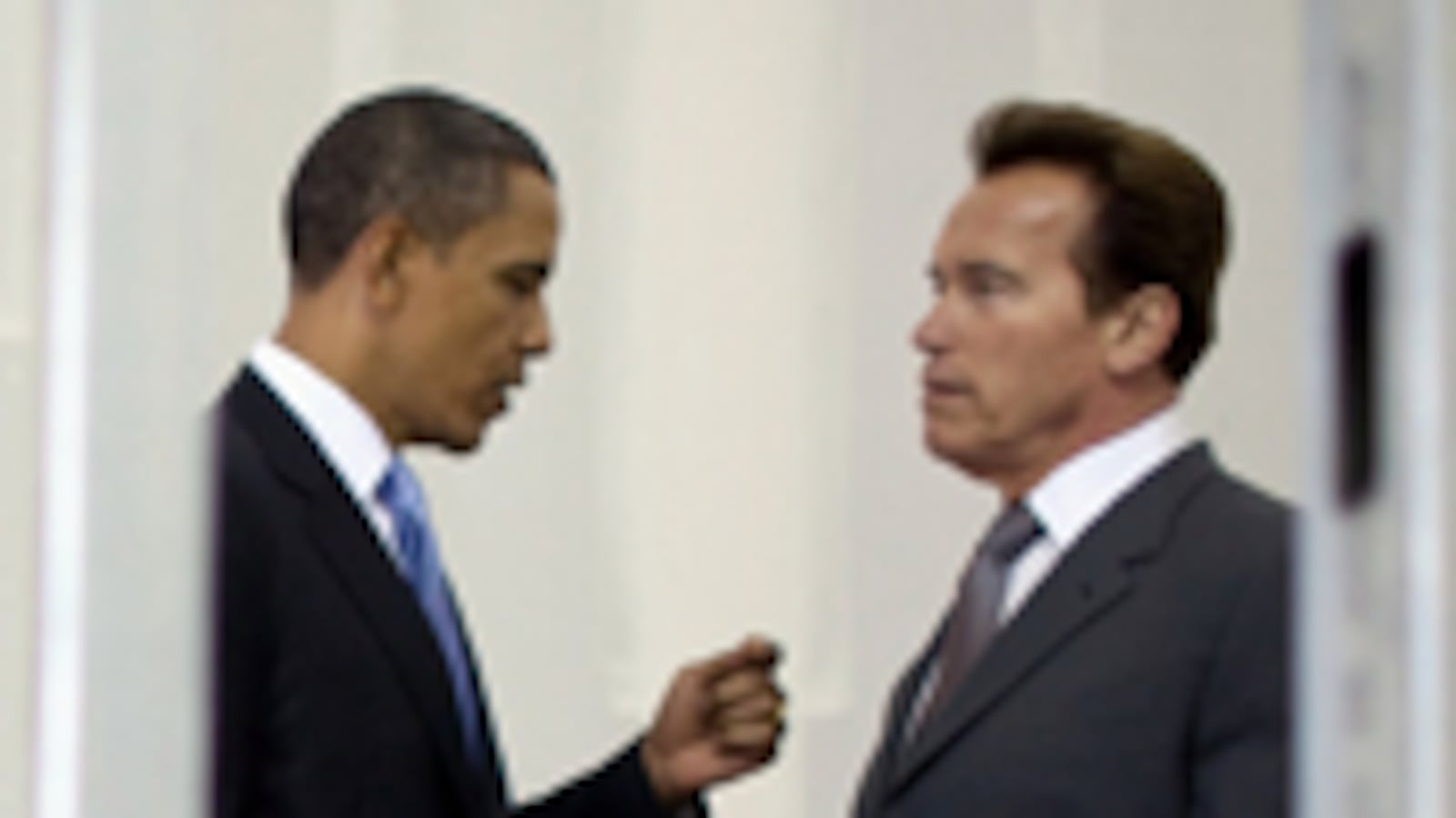 articles/2010/06/27/why-barack-obama-needs-arnold-schwarzenegger-to-save-the-environment/brown-schwarzenegger_110118_rsykir