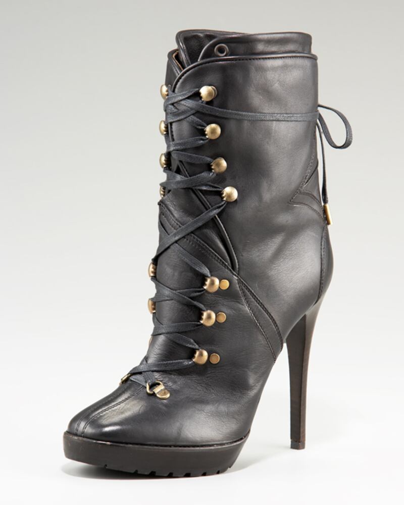 galleries/2010/10/08/killer-heels/high-heels---louboutin-3_s527ui