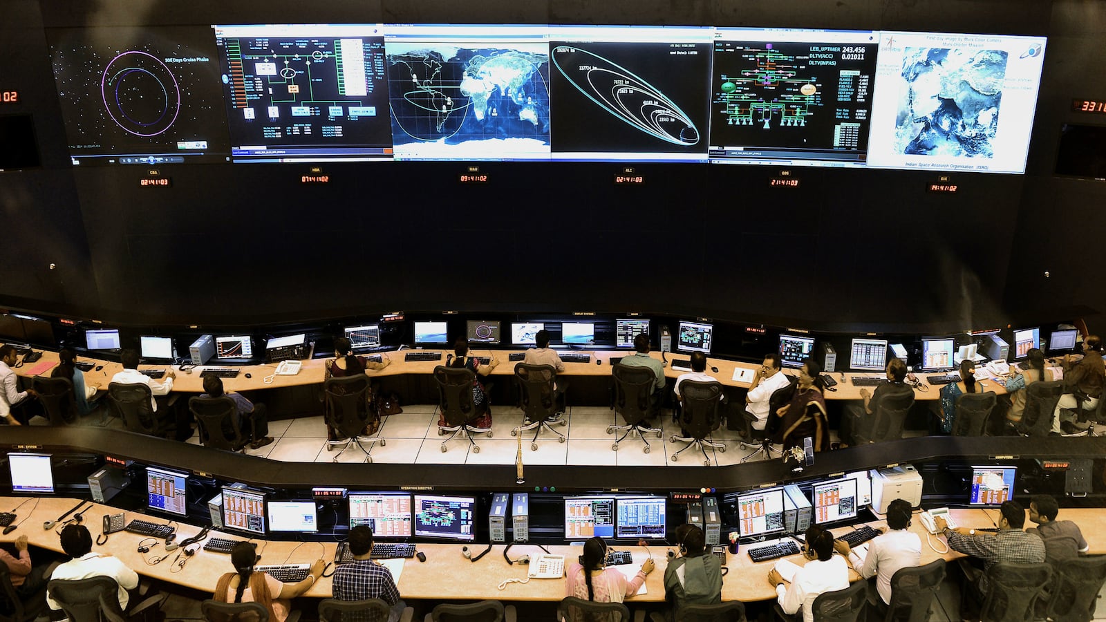 cheats/2014/09/24/indian-space-probe-enters-mars-orbit/140924-India-space-probe-cheat_focpsy