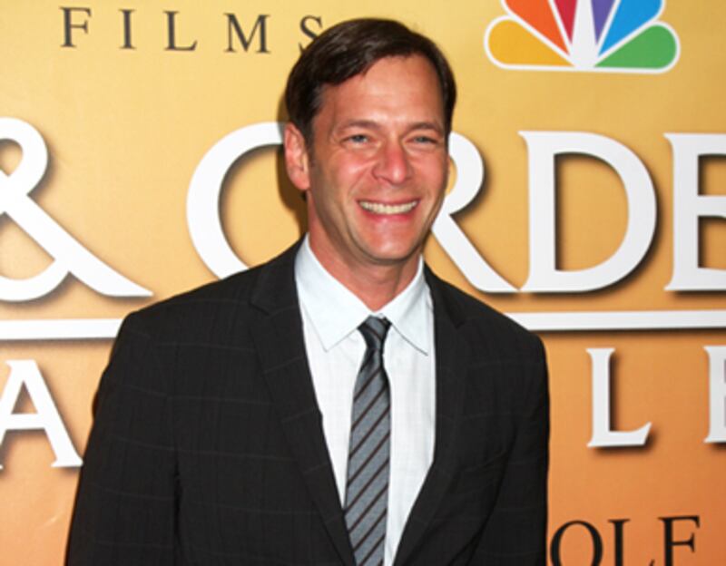 articles/2010/11/10/jeff-gaspin-out-at-nbc/lauria-jeff-gaspin_140352_jo8atr