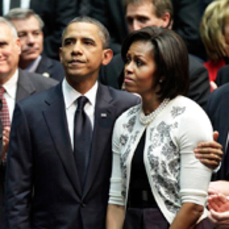 articles/2011/01/13/obama-arizona-speech-shows-passion-as-president-and-parent/az-wrap---avlon-spee_fivnkw