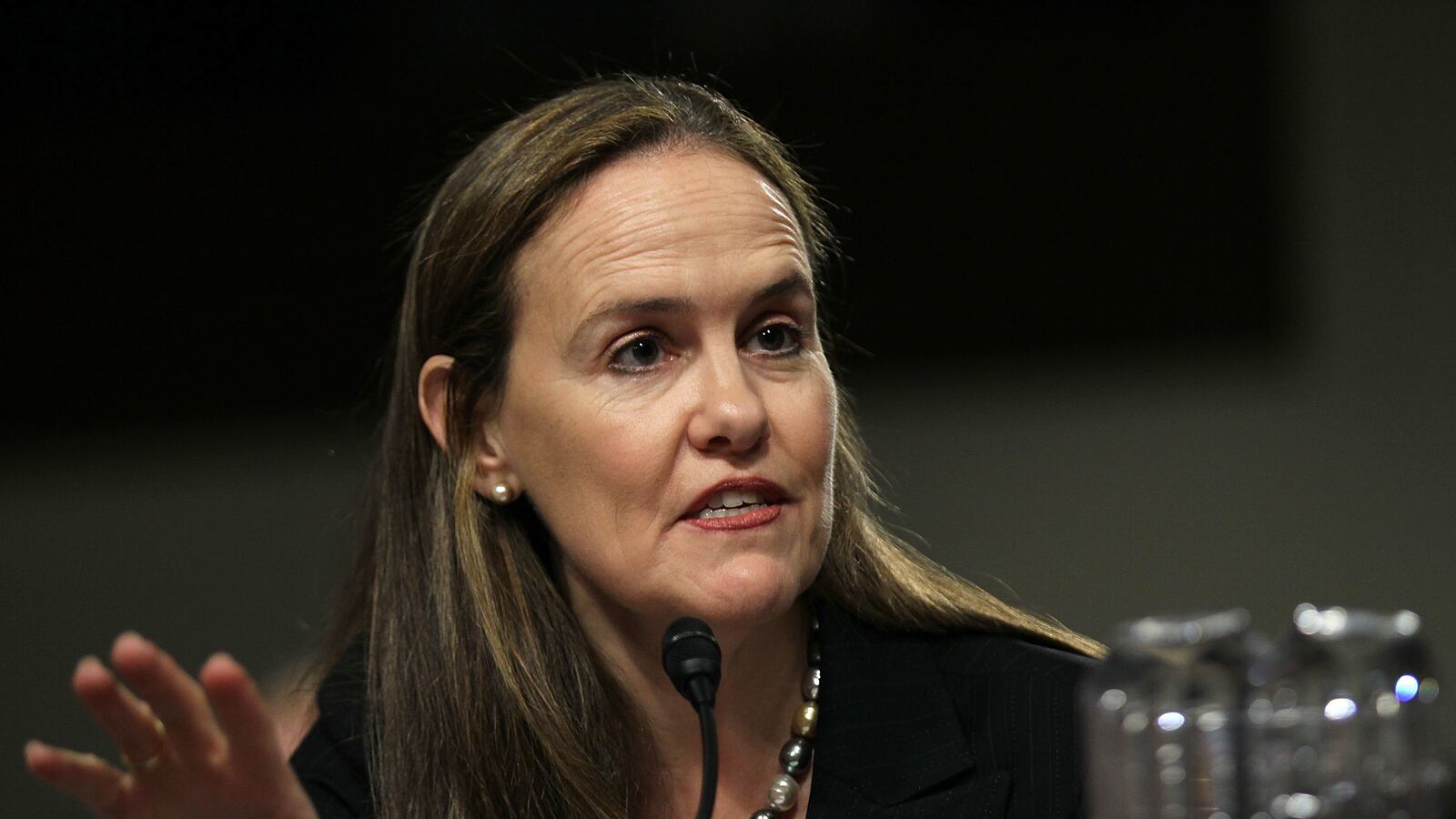 articles/2012/12/18/conservative-feminism-for-flournoy/flournoy_ids95c