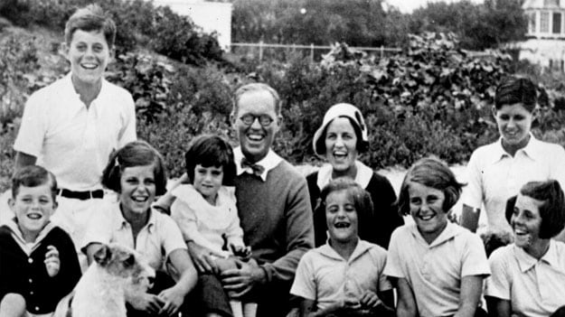 galleries/2009/08/07/eunice-kennedy-shriver/eunice-shriver-kennedy-14_rbdggc