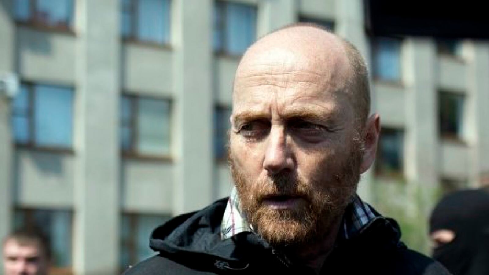 cheats/2014/05/03/pro-russian-rebels-free-observers/140503-abducted-ukraine-cheat_rkla2b