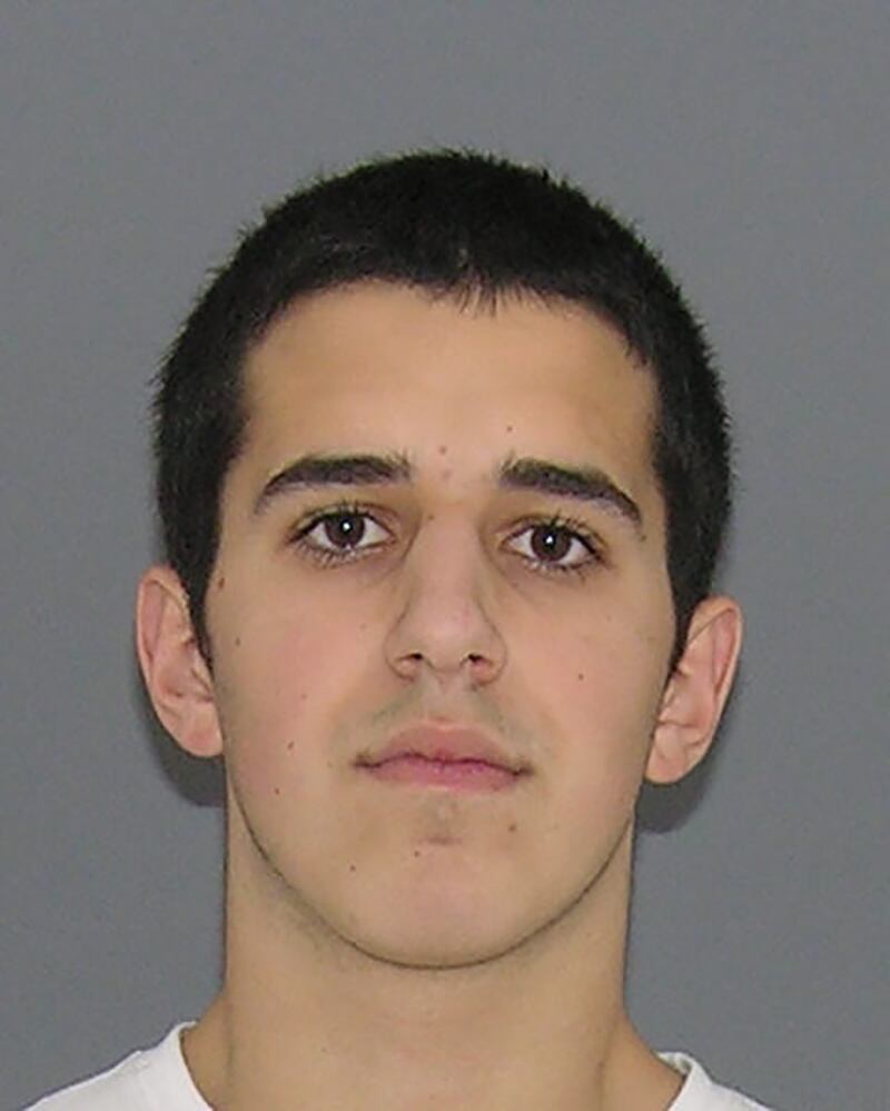 articles/2015/10/28/prep-school-kid-and-sis-robbed-drug-dealers/151027-zavadski-kid-robs-dealers-embed_qnr5x0