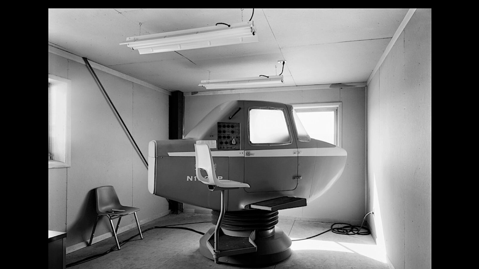 articles/2012/11/19/lynne-cohen-at-higher-pictures-is-the-daily-pic-by-blake-gopnik/cohen-daily-pic_fqz105