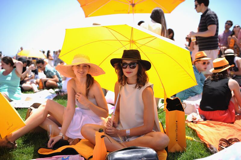 galleries/2013/06/02/stars-flock-to-veuve-clicquot-polo-classic/130602-polo-16_crta8o
