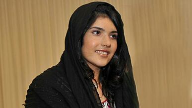 articles/2010/12/06/afghan-girl-bibi-aishas-father-in-law-arrested-for-face-mutilation/lemmon-bibi-aisha-uncle_145284_mbpiwm