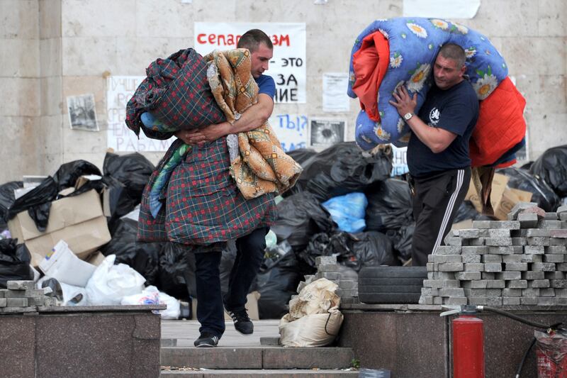 articles/2014/05/31/the-rot-among-the-rebels-in-ukraine/140530-nemtsova-donetsk-tease_nndew5